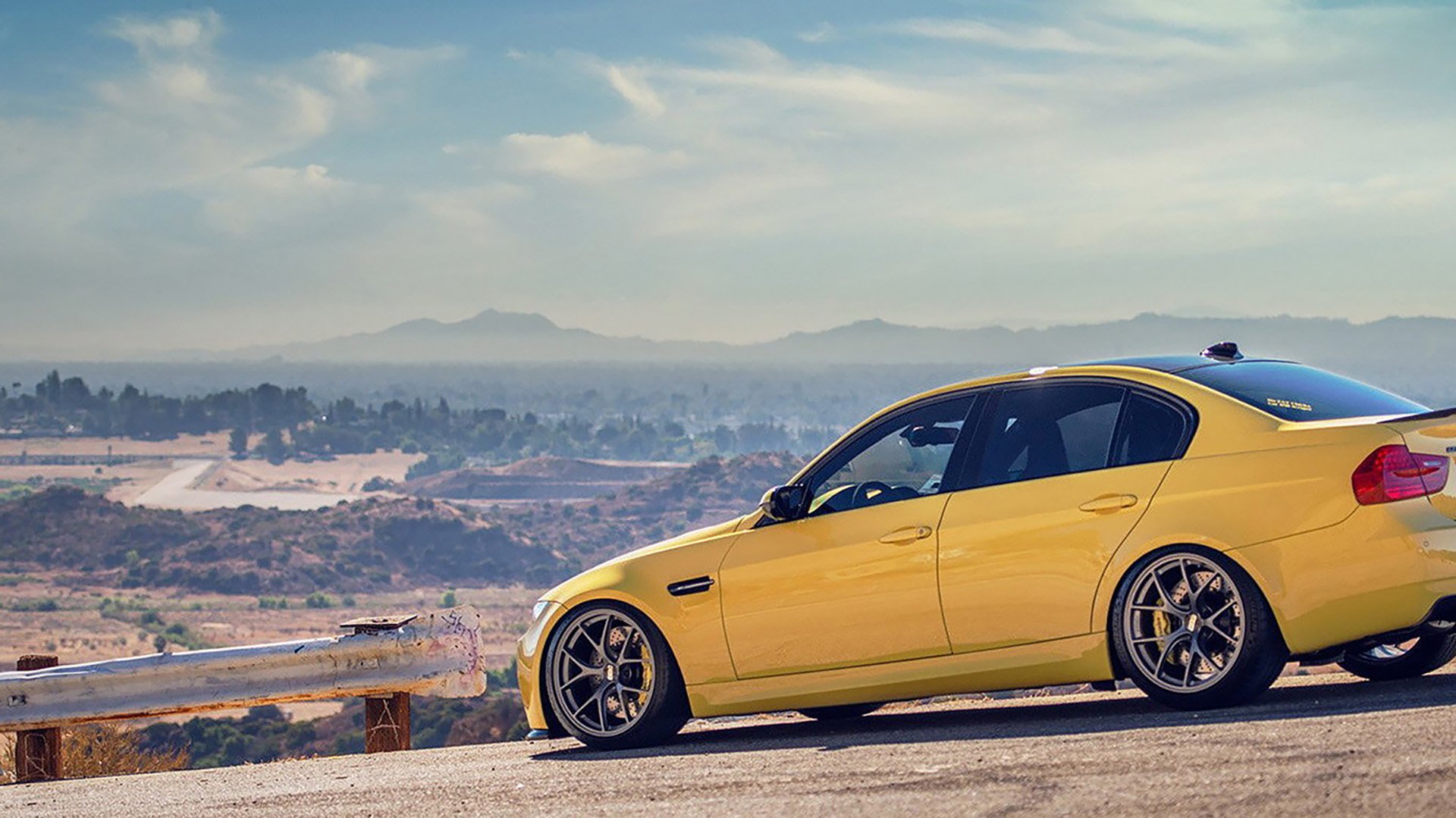 传承与创新：某球队百年荣耀的故事，足球传承宣言