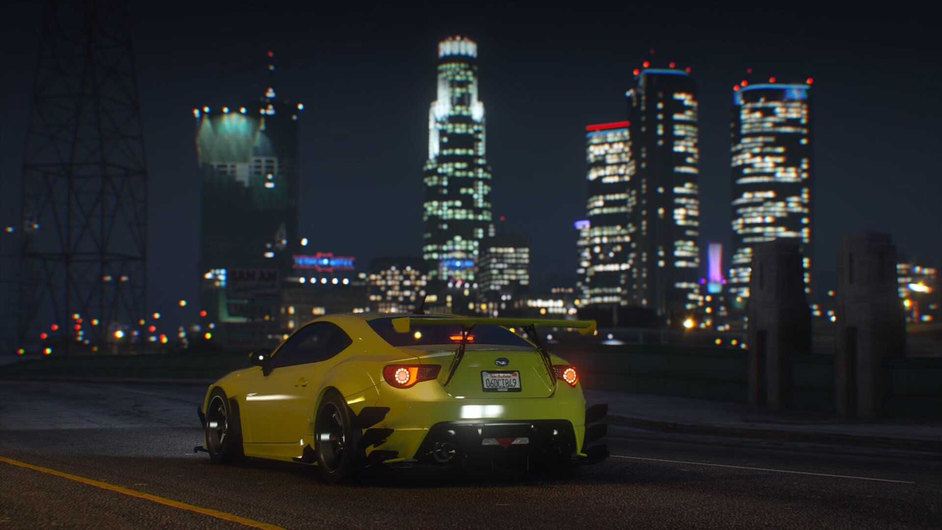 爱游戏app下载-C罗为队友庆生现场气氛其乐融融，c罗为队友庆生现场气氛其乐融融的图片