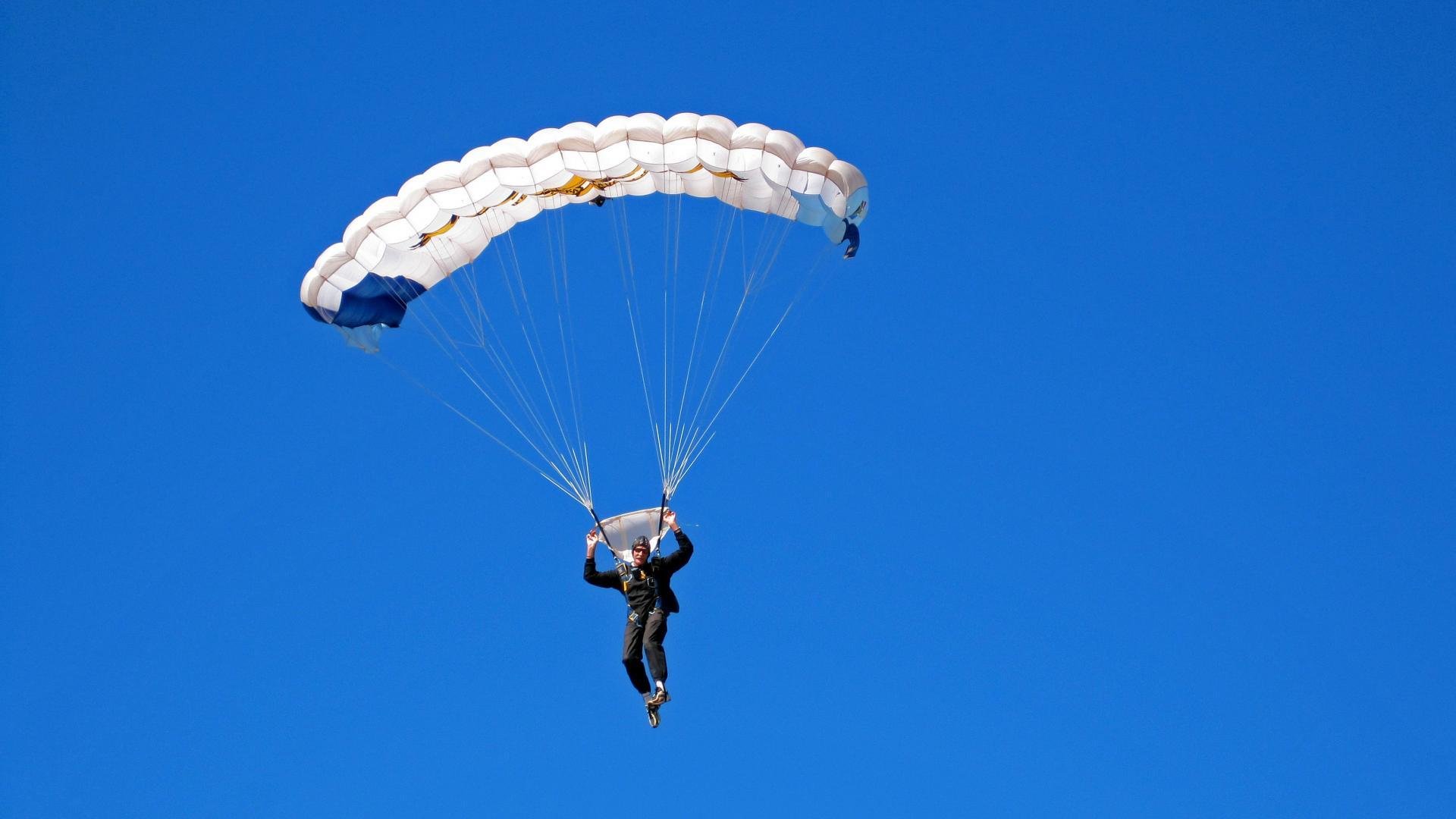 “篮球+环保”公益行动在全国范围内展开，推动绿色运动，绿色环保公益项目